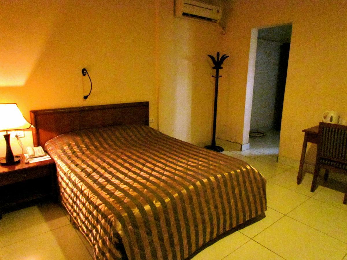 Hotel Chez Wou 吳家園 Himeur al Goz Экстерьер фото