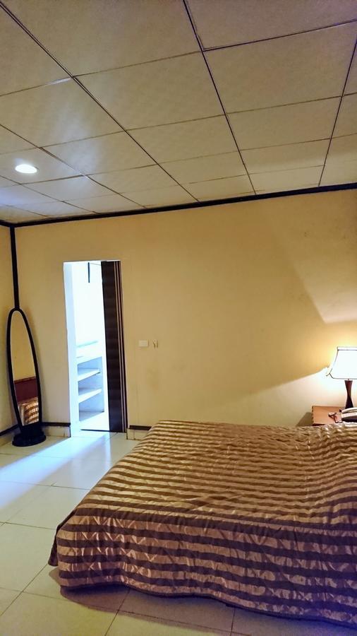 Hotel Chez Wou 吳家園 Himeur al Goz Экстерьер фото